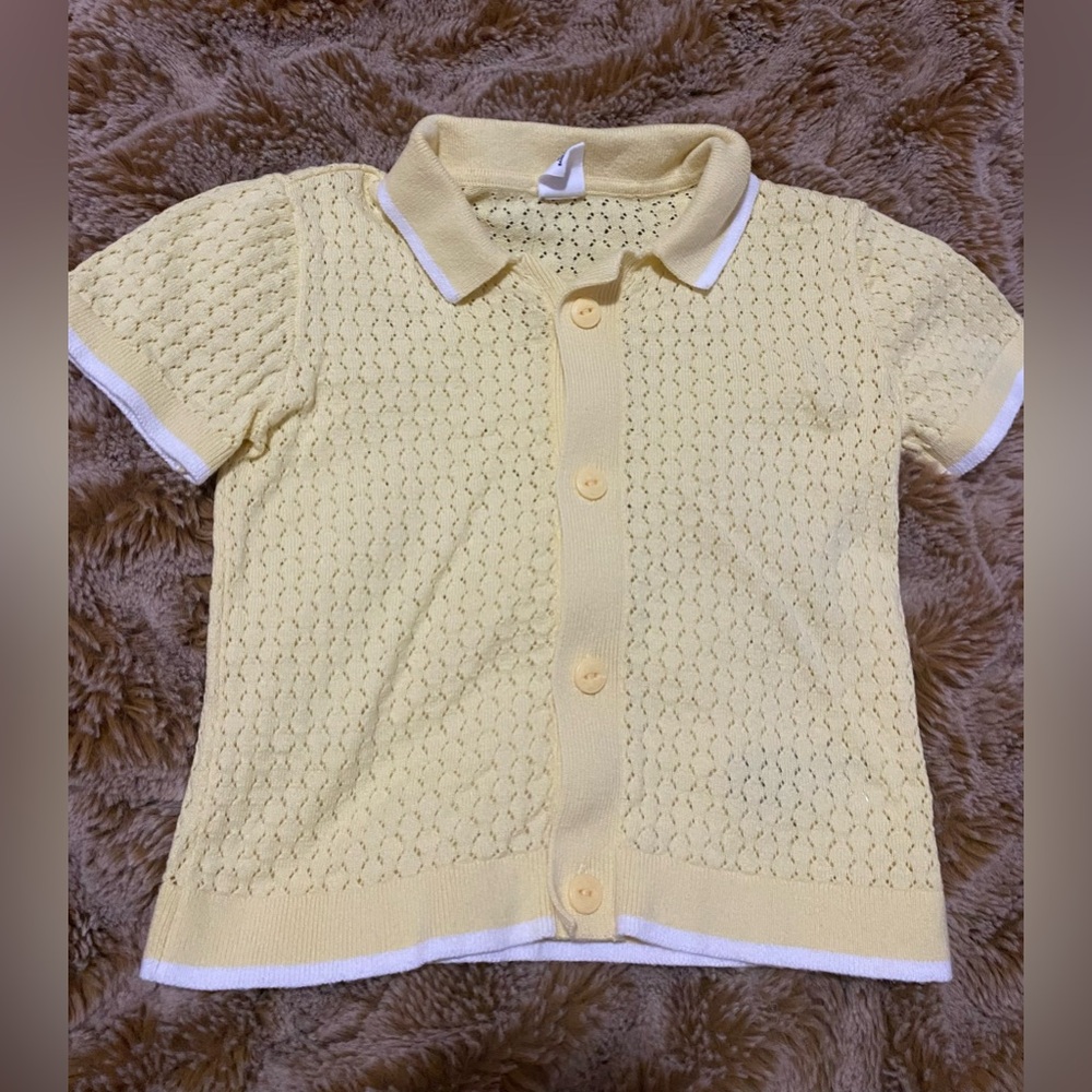 Baby Gap pastel Yellow Button-Down Shirt